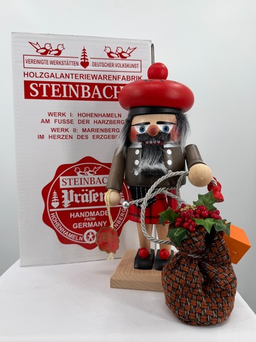 Steinbach troll scottish santa - troll,